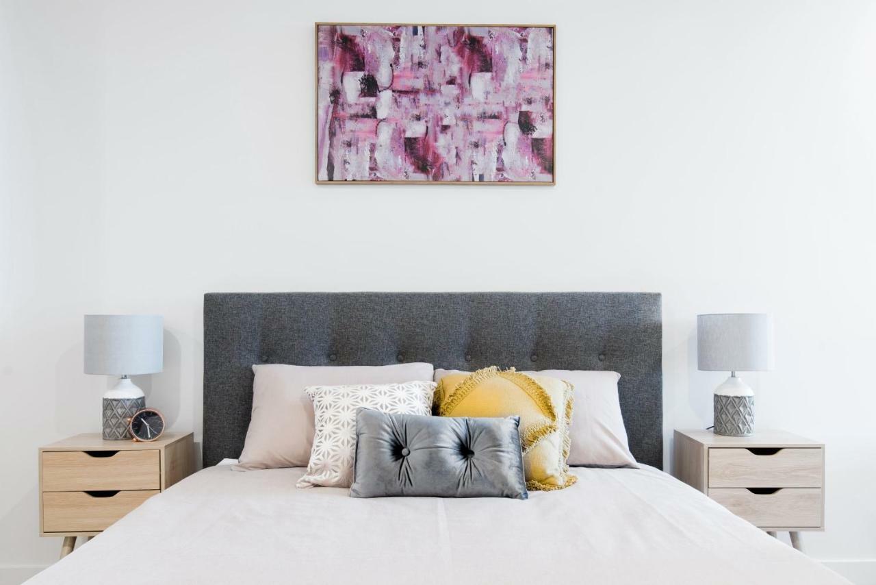 2 Bedrooms Apartment Донкастер Экстерьер фото