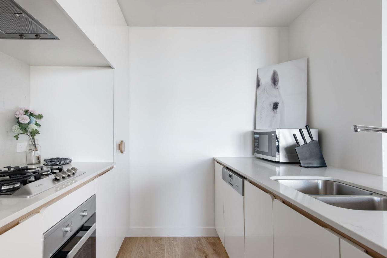 2 Bedrooms Apartment Донкастер Экстерьер фото