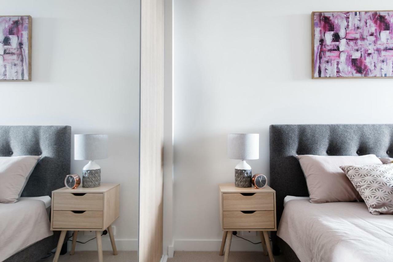 2 Bedrooms Apartment Донкастер Экстерьер фото